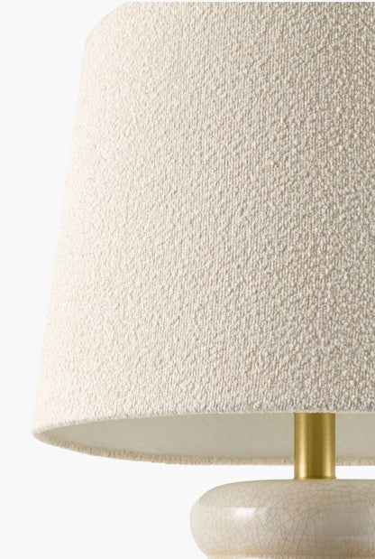 Vintage 3-D Floral Table Lamp